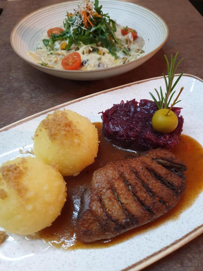 Hotel & Restaurant Sonnenhoefle Sommerhausen Dış mekan fotoğraf