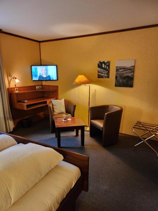 Hotel & Restaurant Sonnenhoefle Sommerhausen Dış mekan fotoğraf