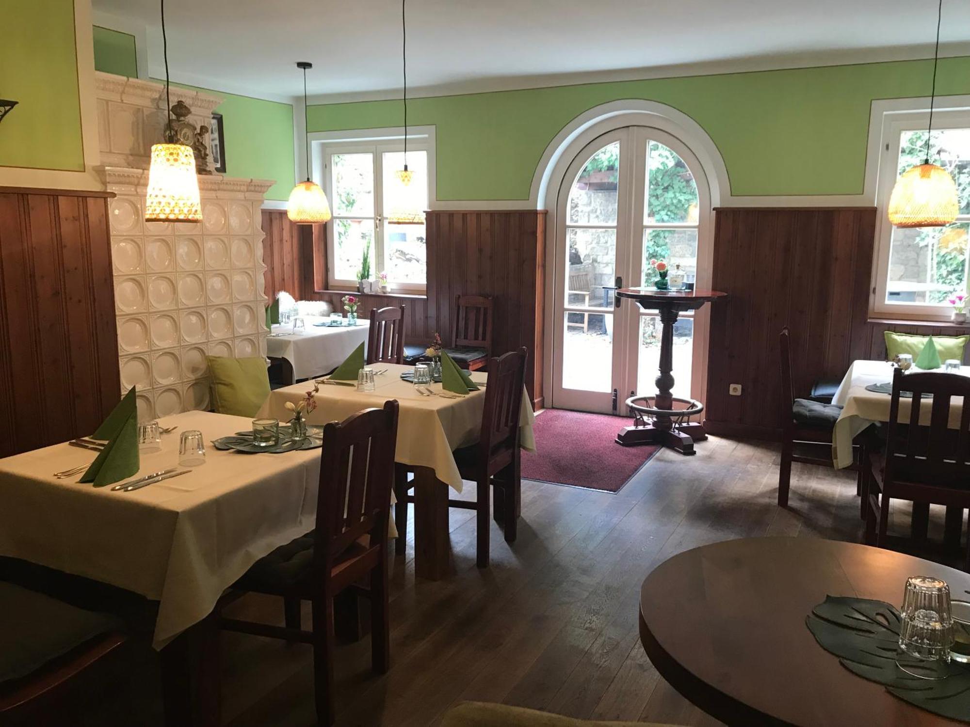 Hotel & Restaurant Sonnenhoefle Sommerhausen Dış mekan fotoğraf