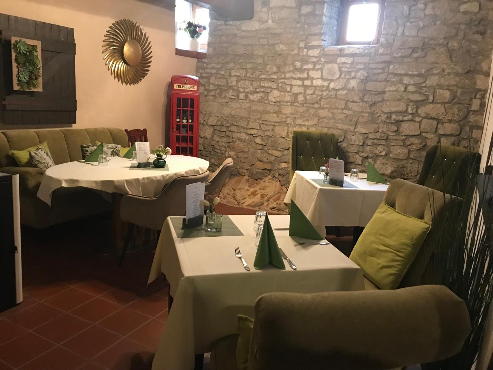 Hotel & Restaurant Sonnenhoefle Sommerhausen Dış mekan fotoğraf