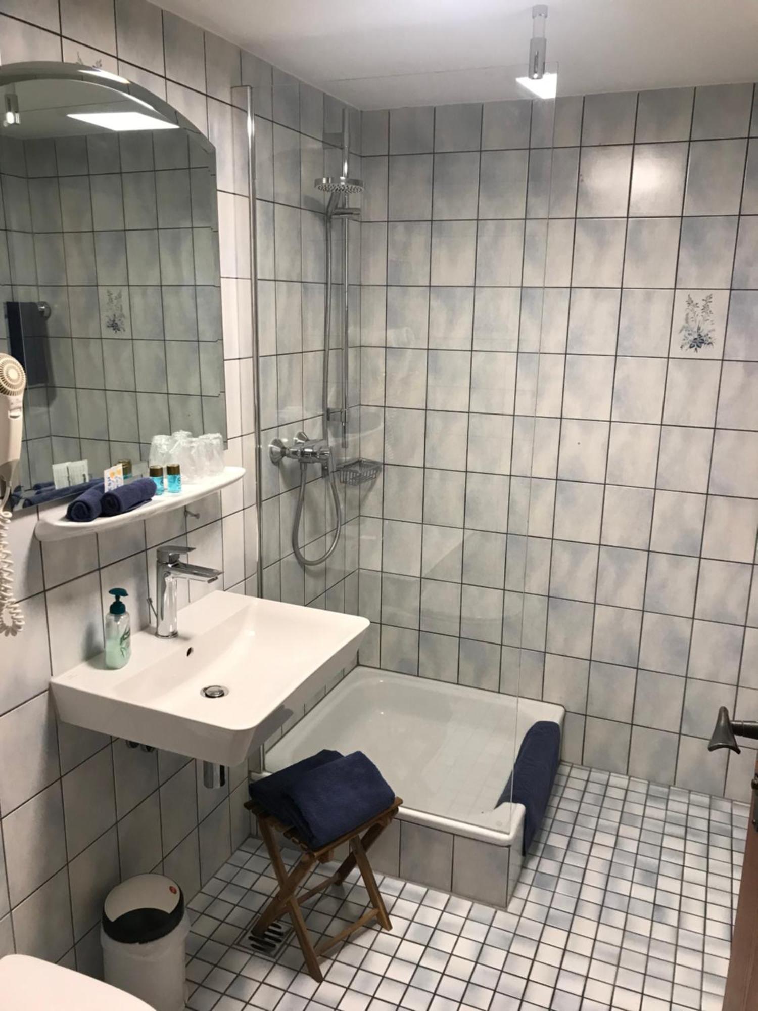 Hotel & Restaurant Sonnenhoefle Sommerhausen Dış mekan fotoğraf